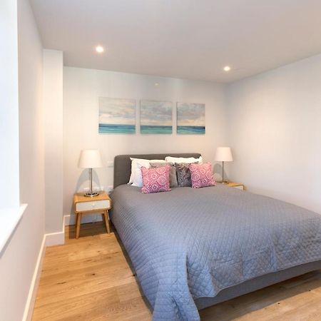 Hampden Apartments - The Anne Уиндзор Екстериор снимка